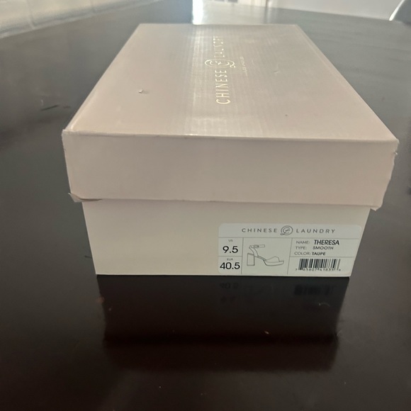 chinese laundry 9 1/2 new in box theresa smooth heels sandals - Picture 6 of 10